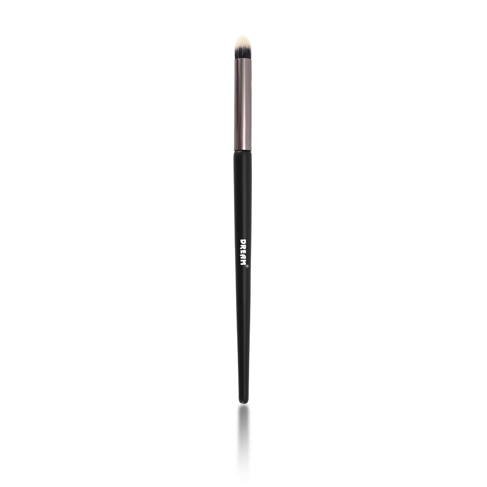 Elevate Your Eye Makeup with Precision: DREAM Attitude's EYESHADOW BRUSH DA-12 - Image 2 - DREAM Attitude